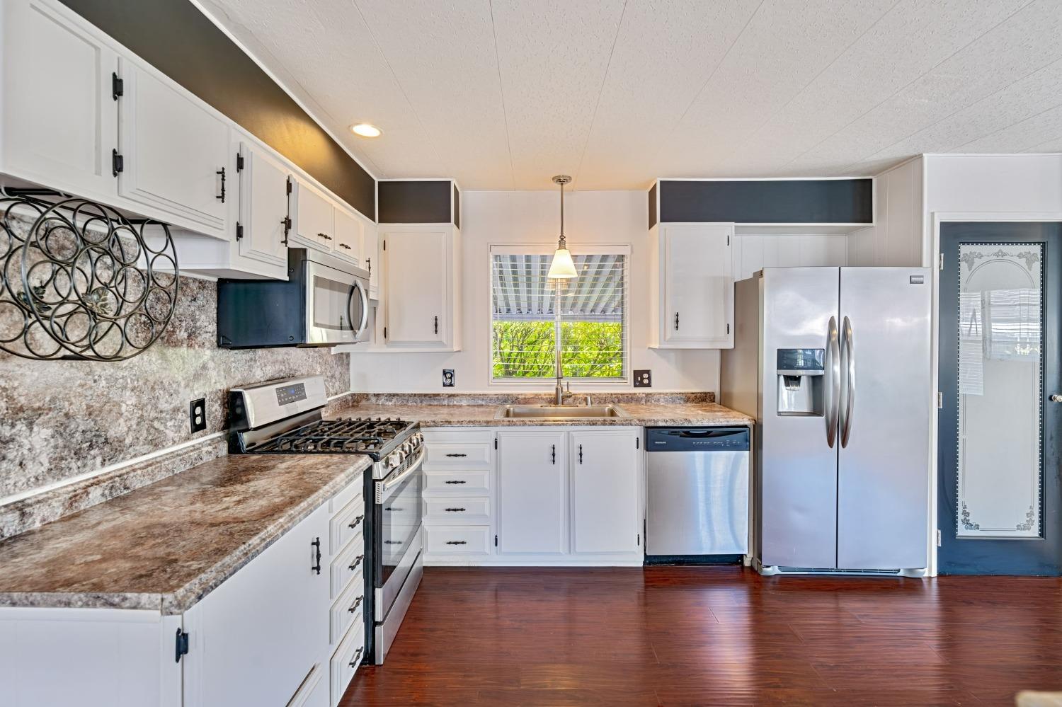 Detail Gallery Image 13 of 32 For 10162 Stone Arch Drive 172, Grass Valley,  CA 95949 - 2 Beds | 2 Baths