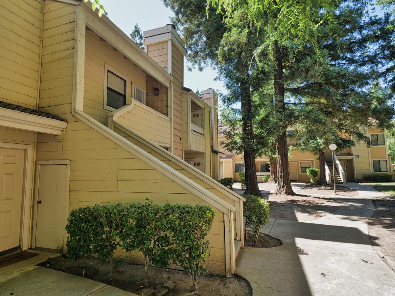 Detail Gallery Image 18 of 32 For 1629 Pyrenees Ave #53,  Stockton,  CA 95210 - 1 Beds | 1 Baths