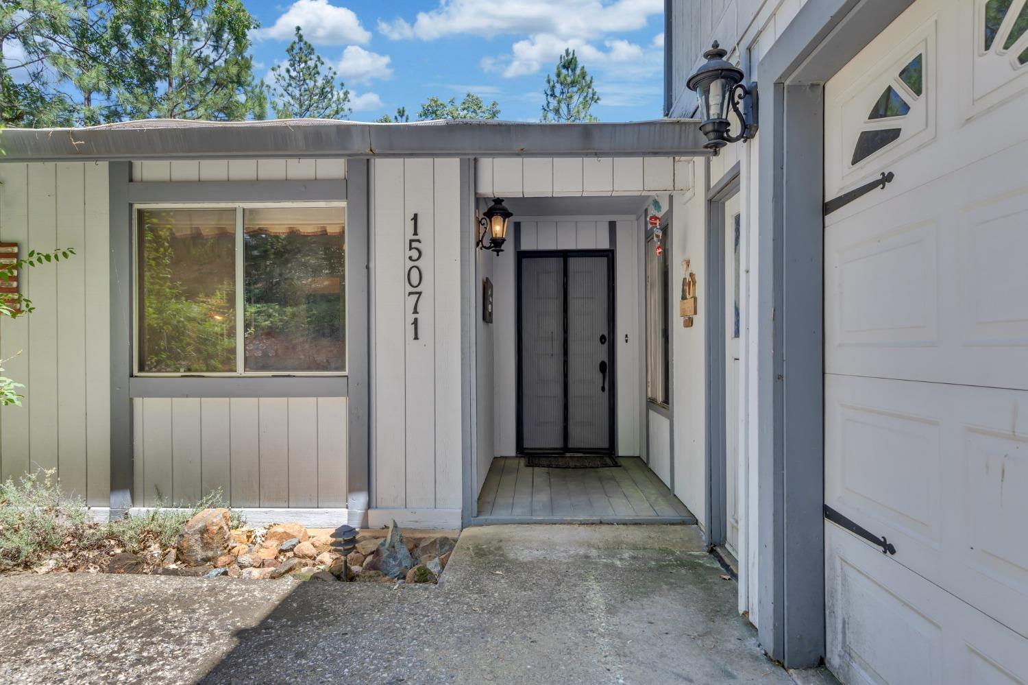 Sky Pines Road, Grass Valley, California image 6
