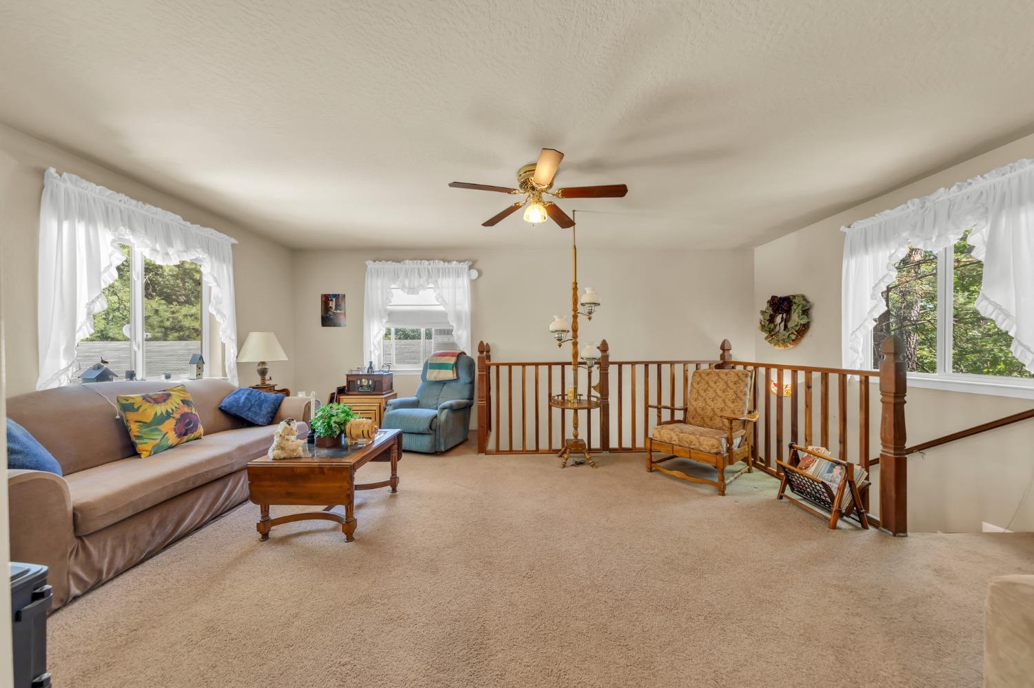 Sky Pines Road, Grass Valley, California image 30