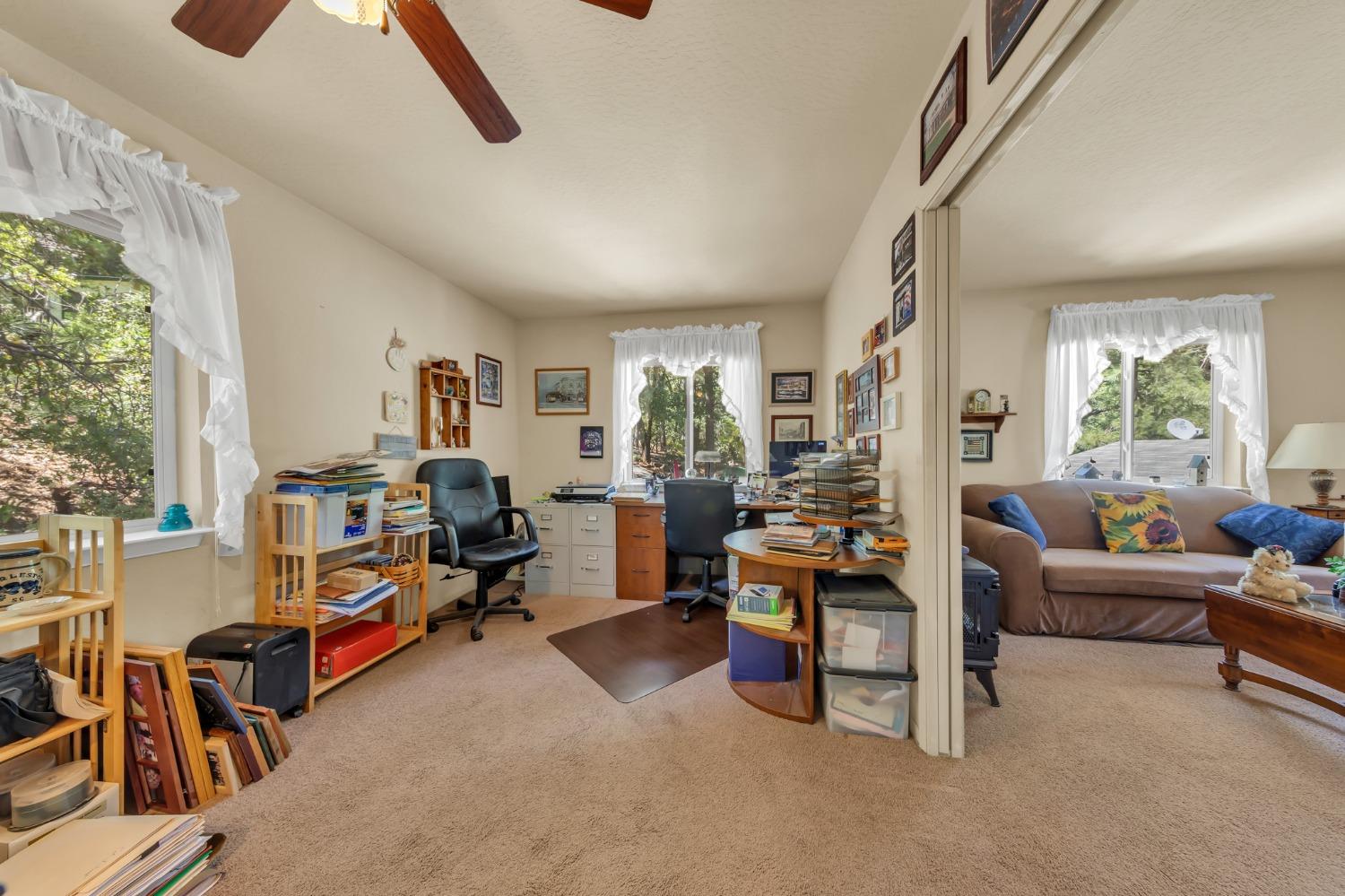 Sky Pines Road, Grass Valley, California image 33