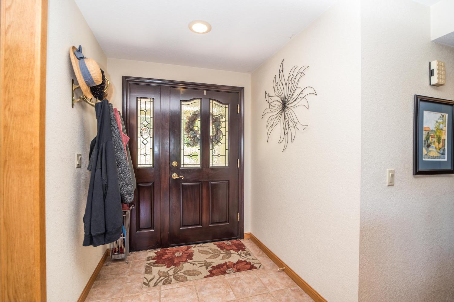 Detail Gallery Image 6 of 49 For 3470 Hilton Way, Shingle Springs,  CA 95682 - 3 Beds | 2 Baths