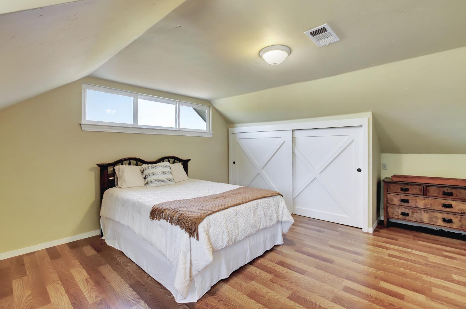 Mcland Court, Penn Valley, California image 14