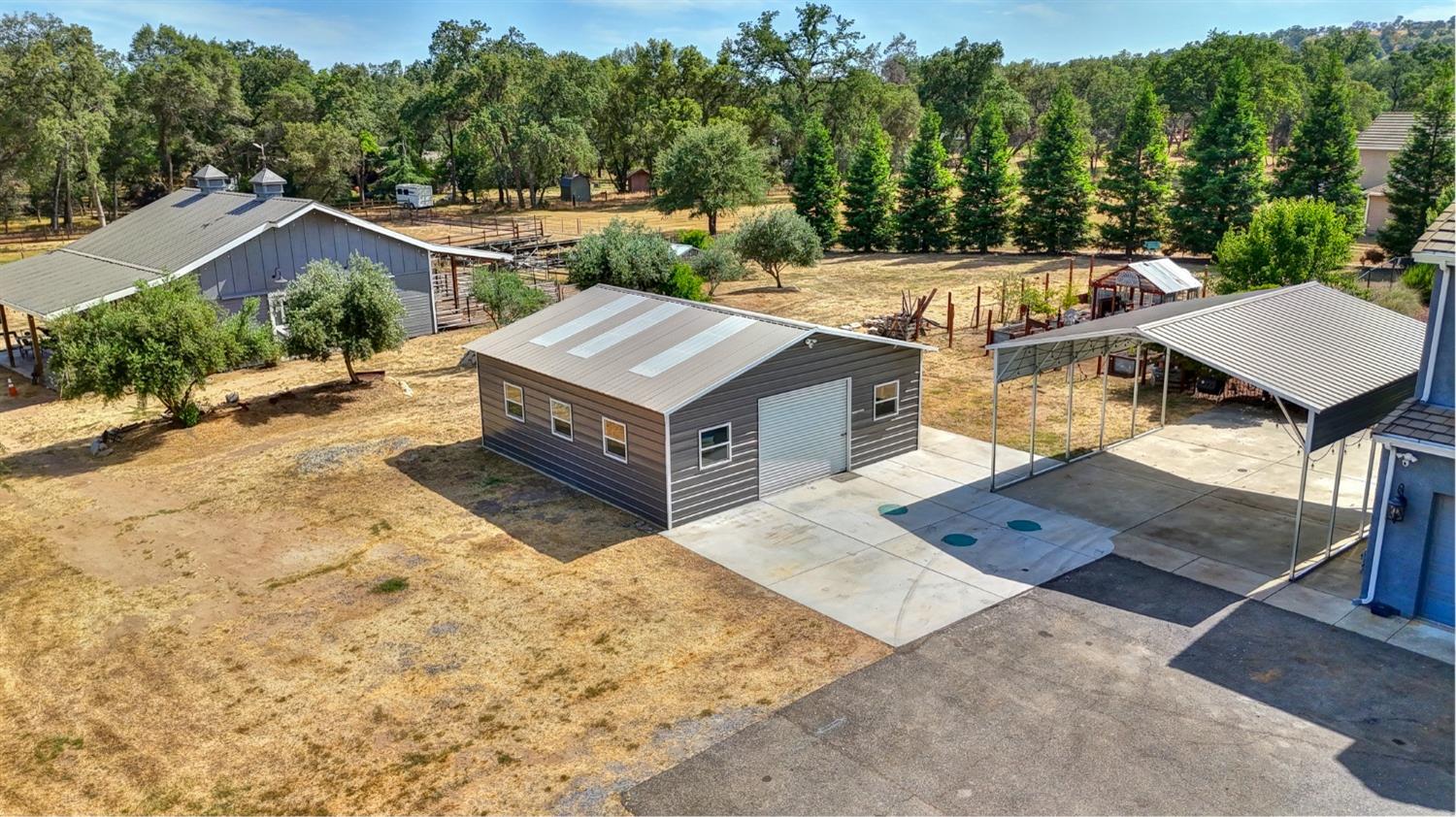 Detail Gallery Image 85 of 99 For 4870 Clover Ranch Ln, Loomis,  CA 95650 - 4 Beds | 4/1 Baths