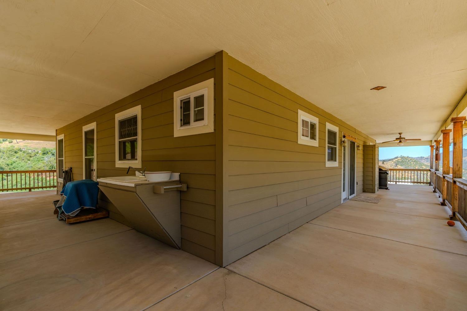 Detail Gallery Image 21 of 86 For 16848 Old Gambetta Rd, Mokelumne Hill,  CA 95245 - 3 Beds | 2/1 Baths