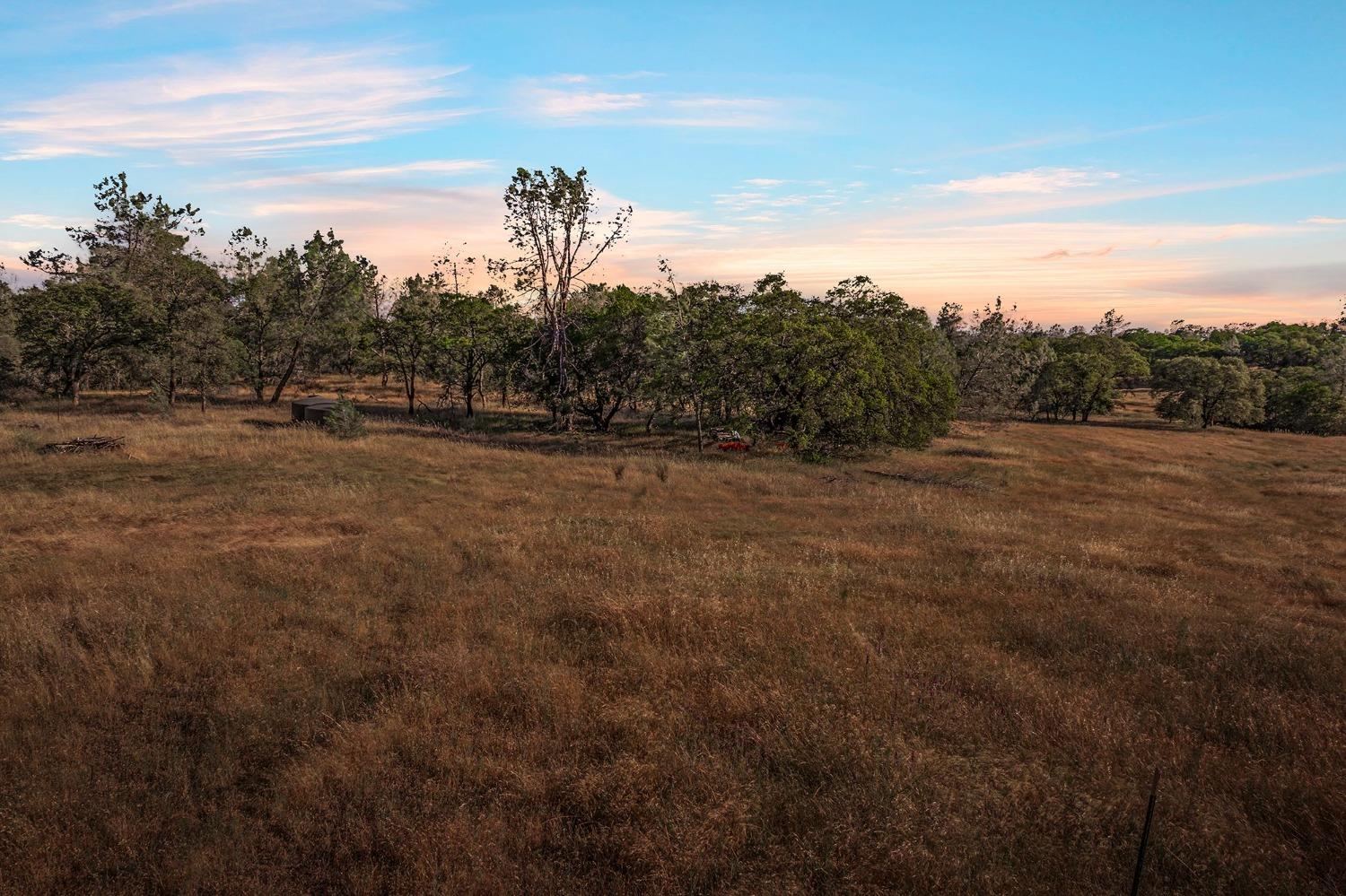 Sunset, Oregon House, California image 2