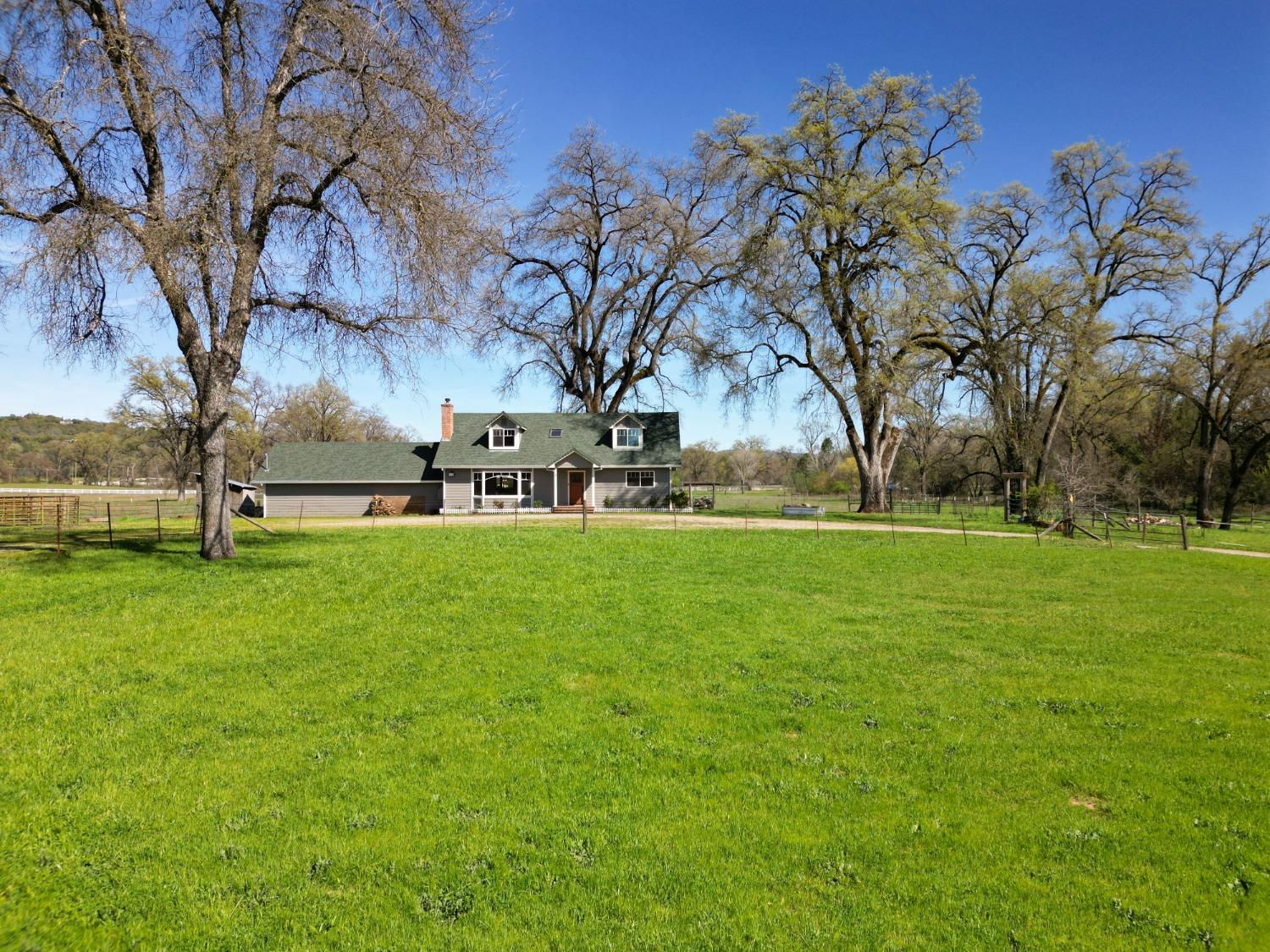 Mcland Court, Penn Valley, California image 24