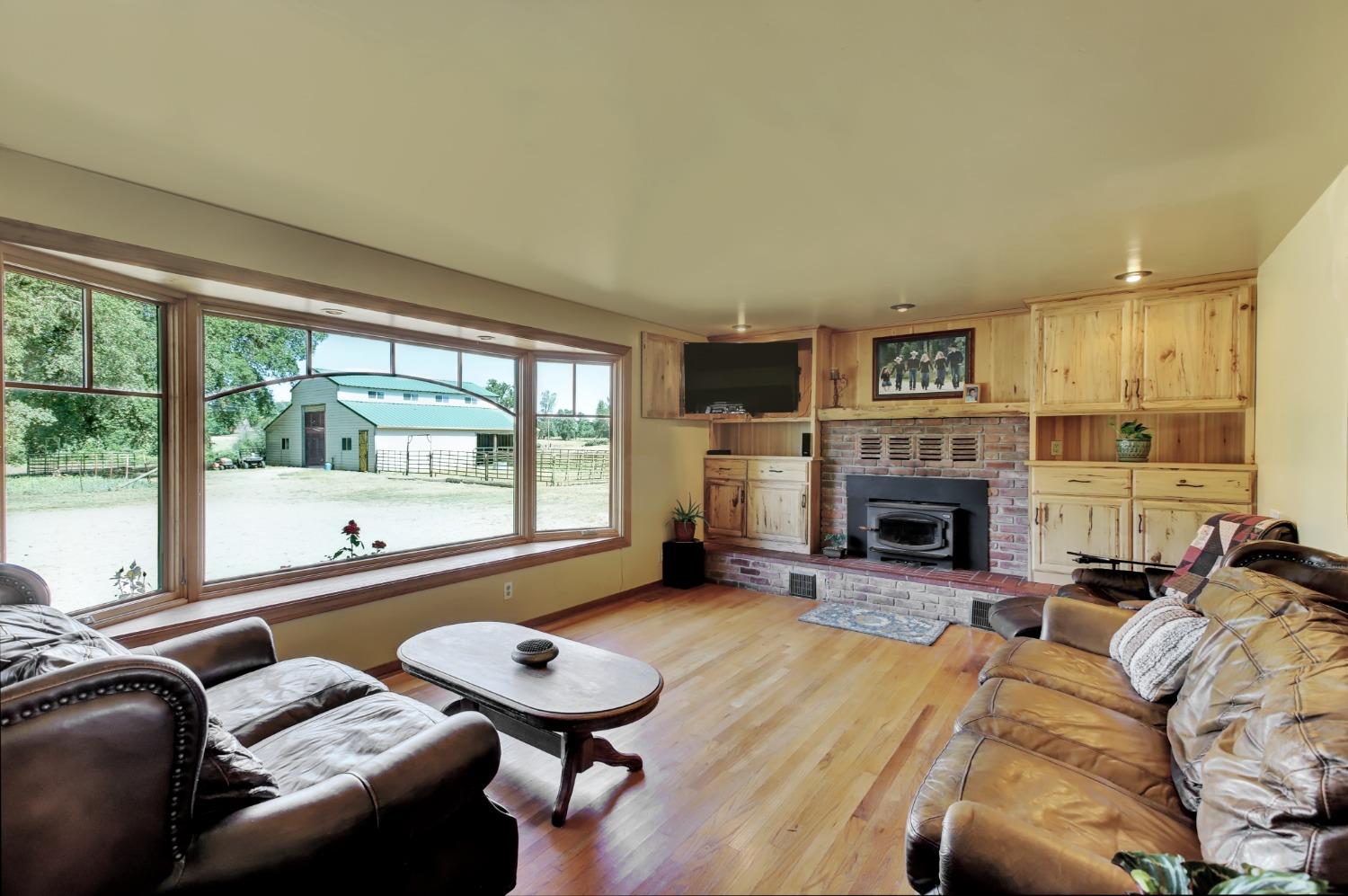 Mcland Court, Penn Valley, California image 6