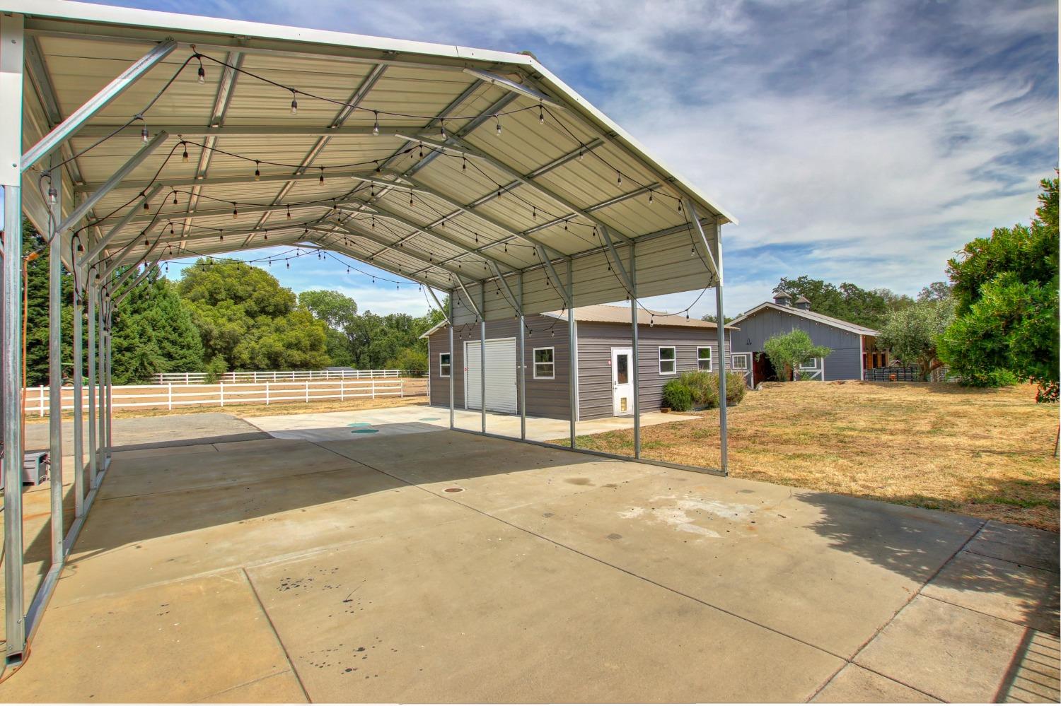 Detail Gallery Image 94 of 99 For 4870 Clover Ranch Ln, Loomis,  CA 95650 - 4 Beds | 4/1 Baths