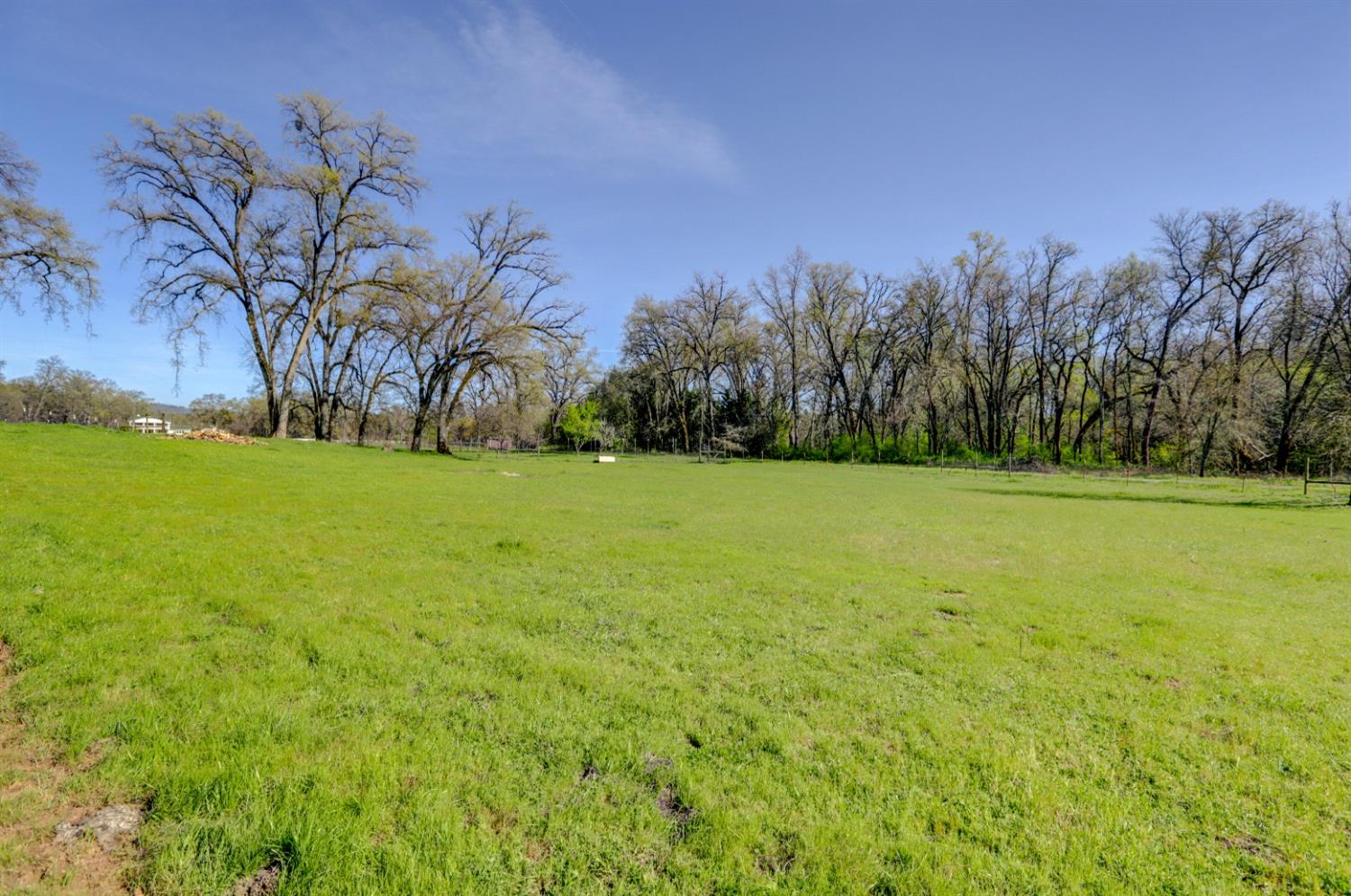 Mcland Court, Penn Valley, California image 30