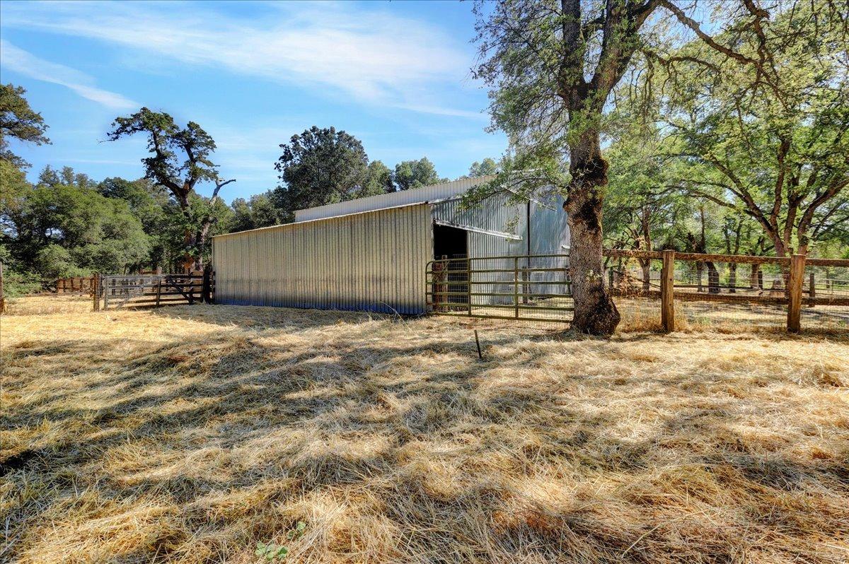 Gray Oak Drive, Rough and Ready, California image 18