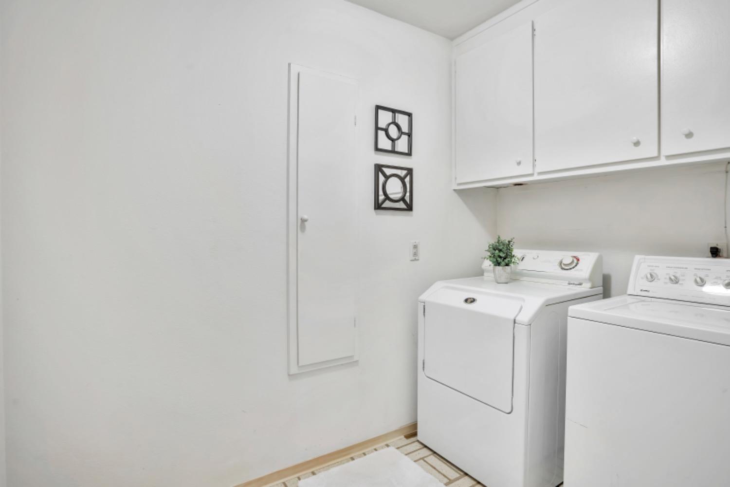 Detail Gallery Image 29 of 36 For 611 Dunbarton Cir, Sacramento,  CA 95825 - 3 Beds | 2/1 Baths