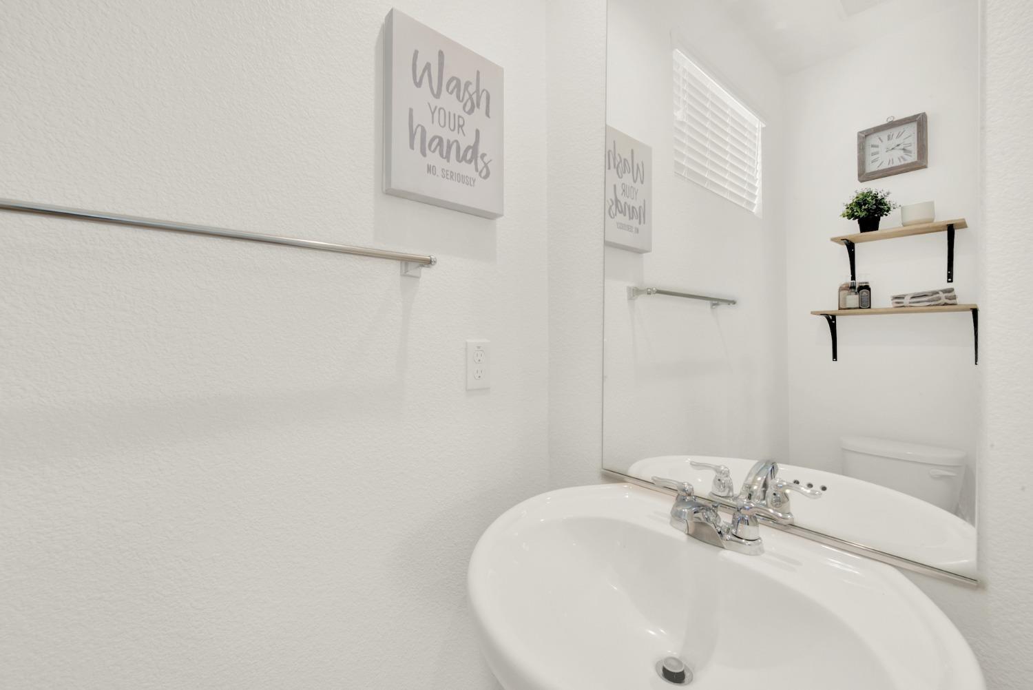 Detail Gallery Image 22 of 53 For 5520 Brinef Dr, Sacramento,  CA 95841 - 3 Beds | 2/1 Baths