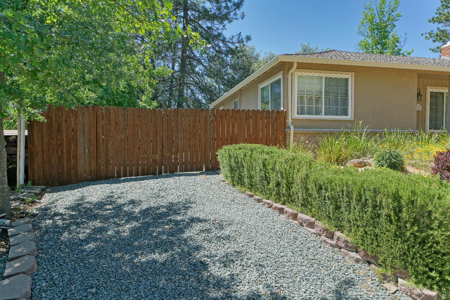 Detail Gallery Image 6 of 50 For 2888 Grandview St, Placerville,  CA 95667 - 3 Beds | 1 Baths