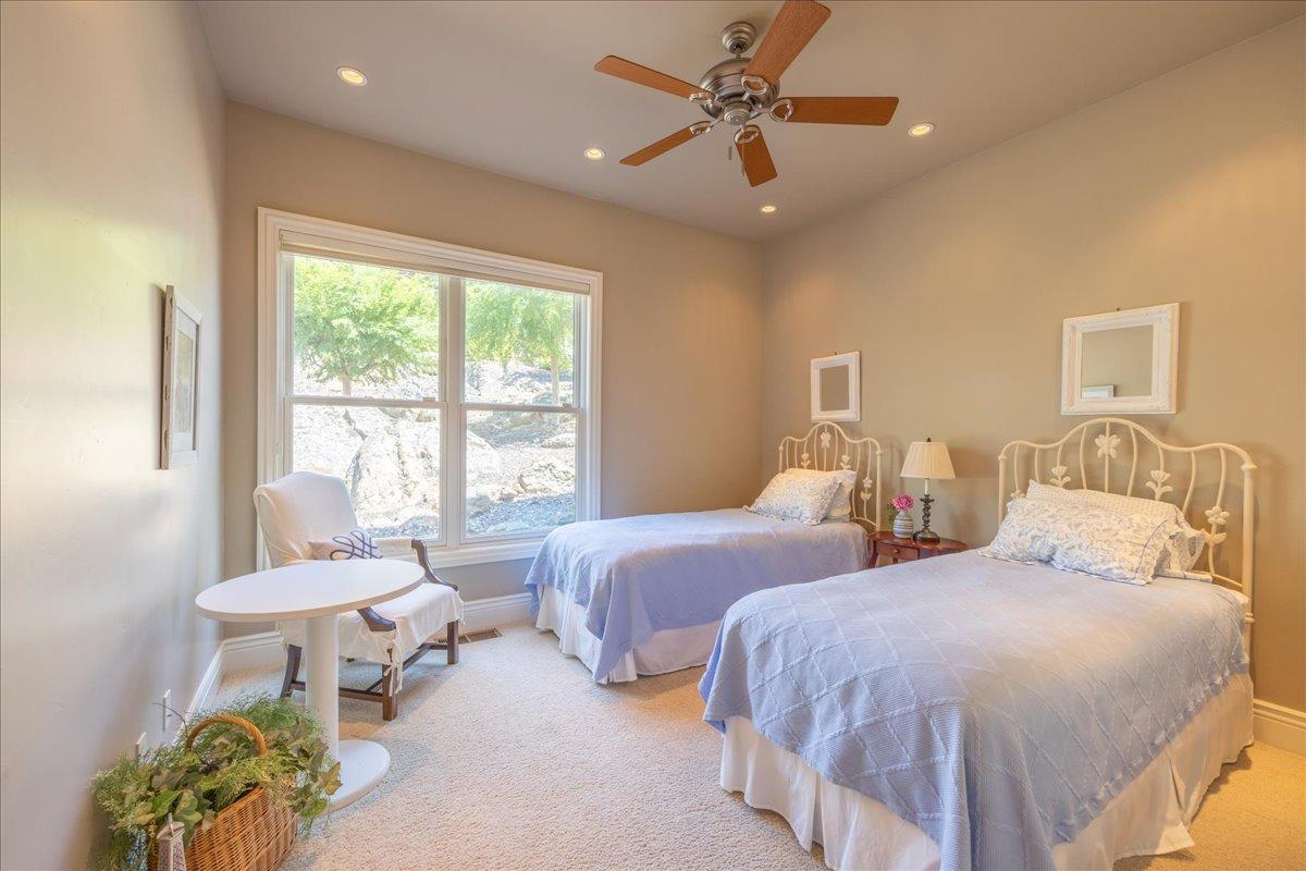 Detail Gallery Image 21 of 30 For 200 Powers Dr, El Dorado Hills,  CA 95762 - 5 Beds | 4/2 Baths