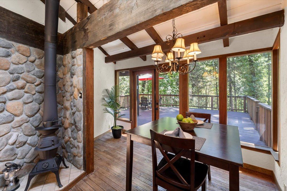 Detail Gallery Image 21 of 56 For 12779 Morro Dr, Nevada City,  CA 95959 - 3 Beds | 3 Baths