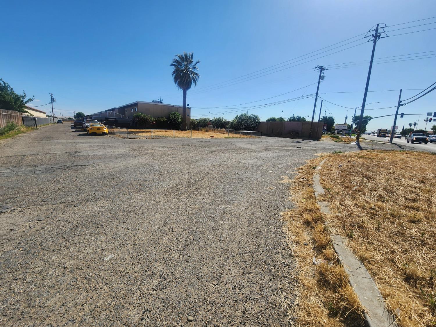 E Pacheco Boulevard, Los Banos, California image 6