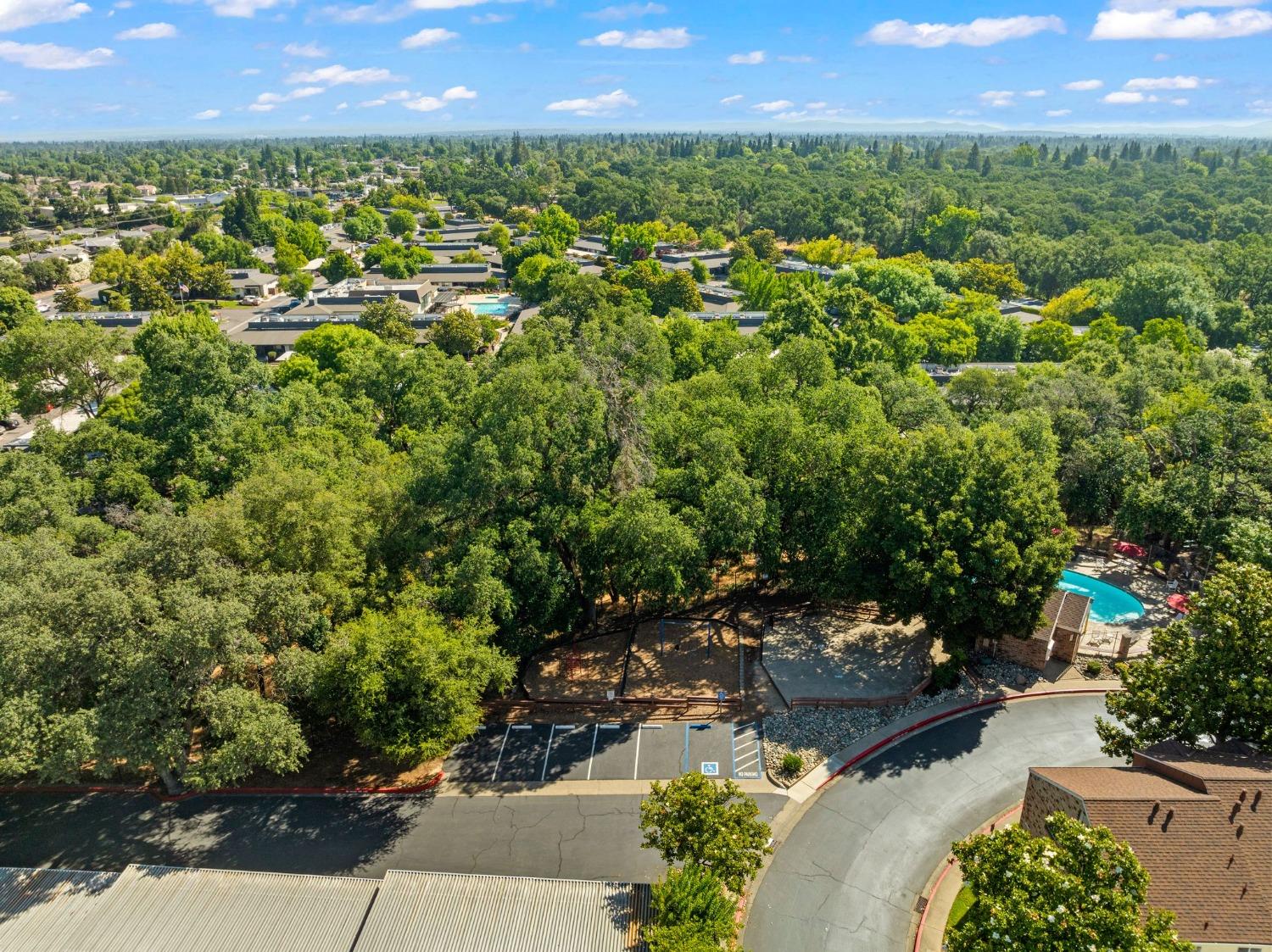 Detail Gallery Image 27 of 29 For 6509 Donegal Dr, Citrus Heights,  CA 95621 - 2 Beds | 1/1 Baths