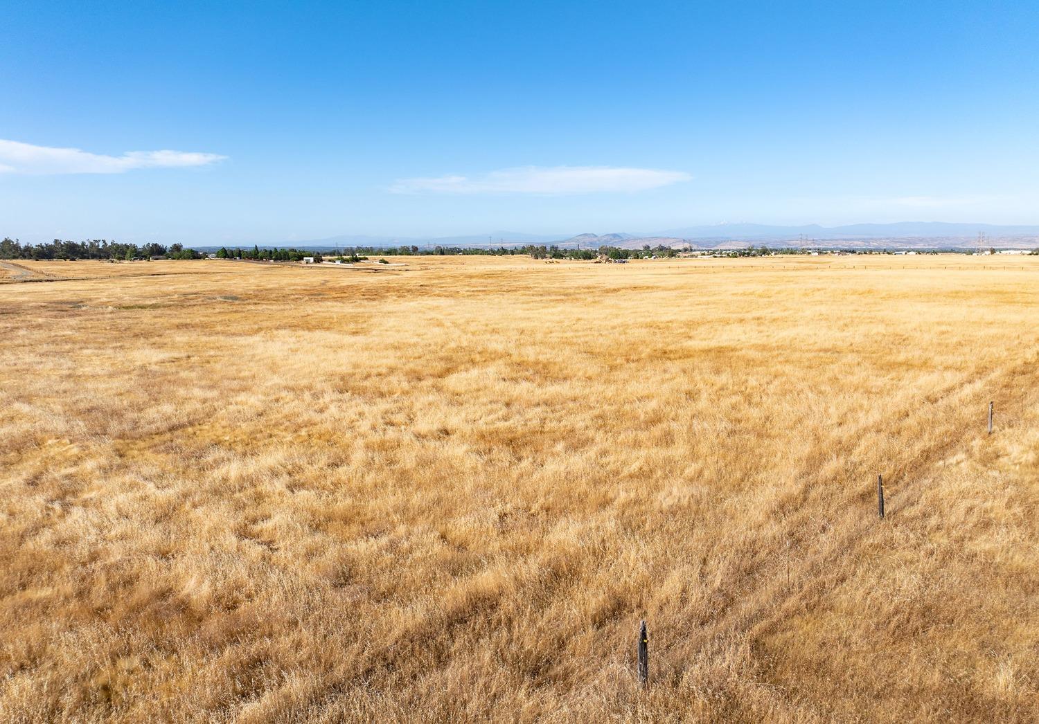 Tehama County, Red Bluff, California image 18