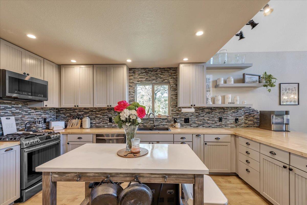 Detail Gallery Image 23 of 96 For 1499 Sawmill Rd #594,  Copperopolis,  CA 95228 - 3 Beds | 2 Baths