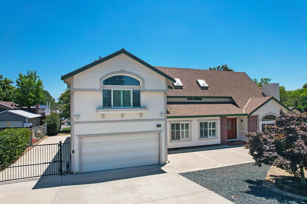 Detail Gallery Image 6 of 95 For 3440 Argonaut Ave, Rocklin,  CA 95677 - 5 Beds | 3/1 Baths