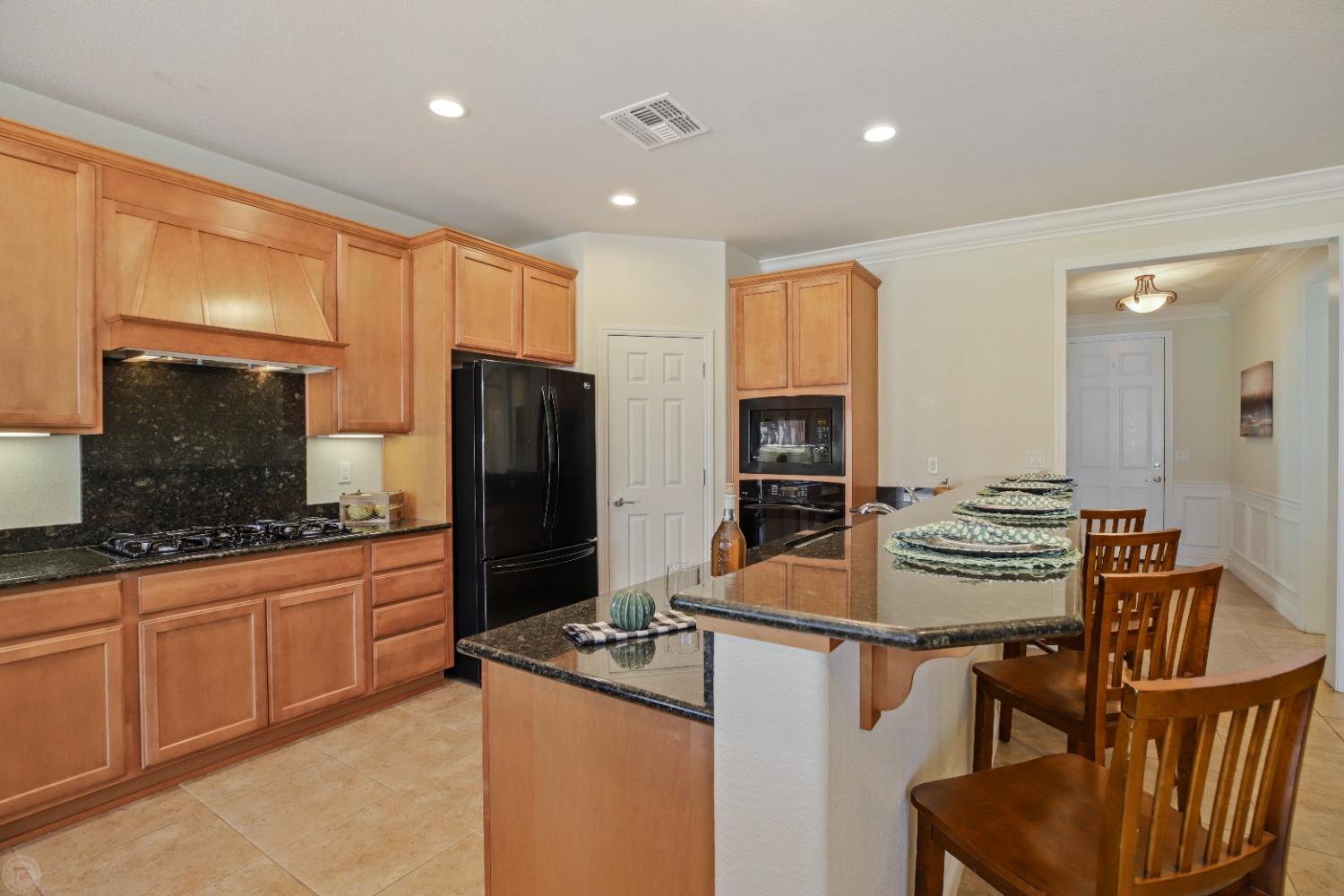 Detail Gallery Image 18 of 84 For 1535 Maple Valley St, Manteca,  CA 95336 - 2 Beds | 2 Baths