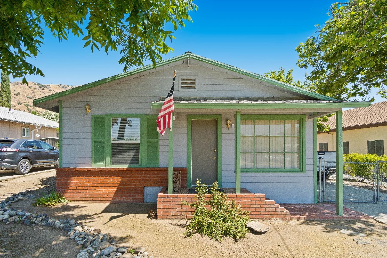 Tennis Avenue, Springville, California image 1