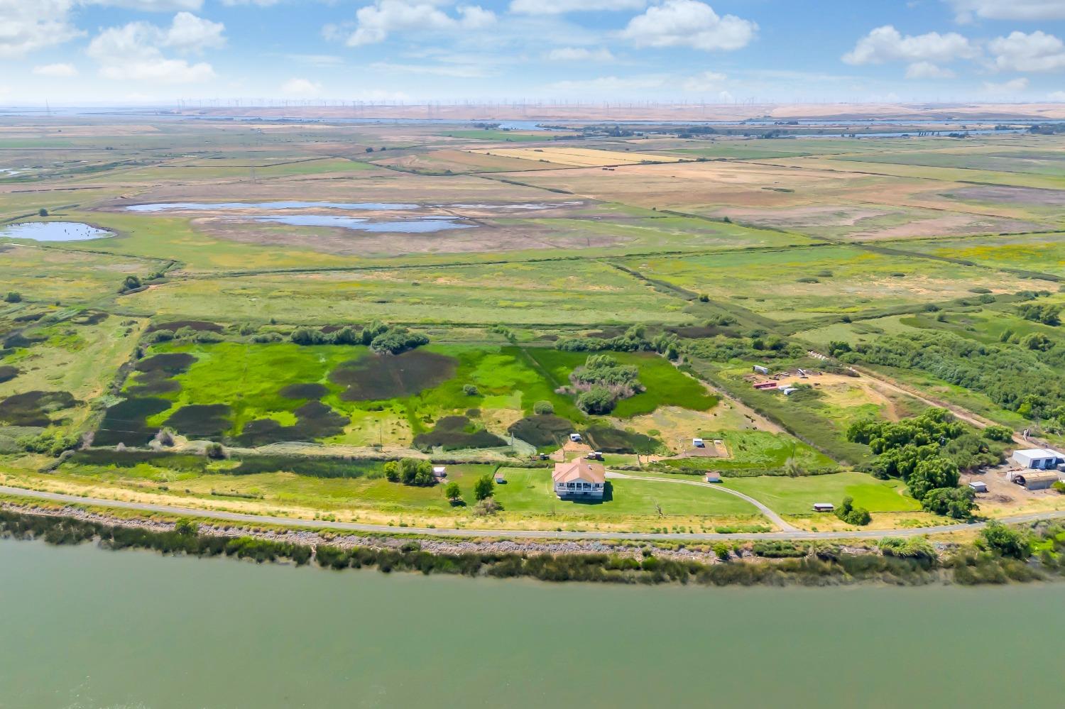 Detail Gallery Image 88 of 99 For 19050 Sherman Island East Le Rd, Rio Vista,  CA 94571 - 4 Beds | 2 Baths