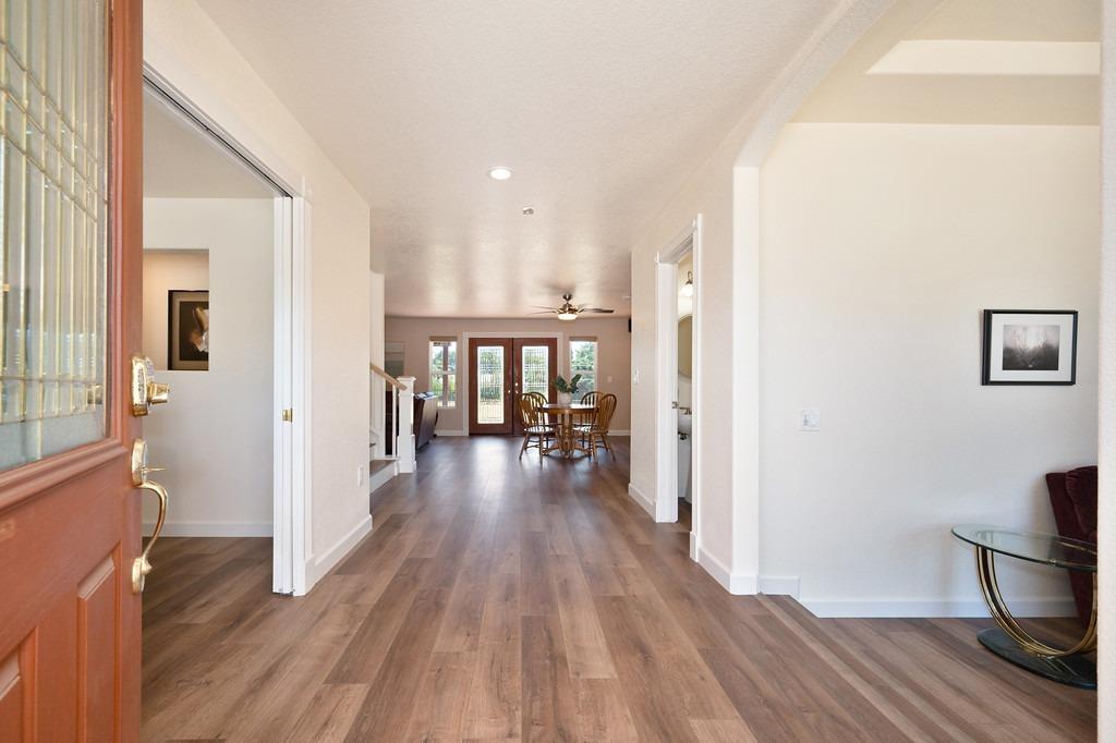 Detail Gallery Image 1 of 95 For 3440 Argonaut Ave, Rocklin,  CA 95677 - 5 Beds | 3/1 Baths