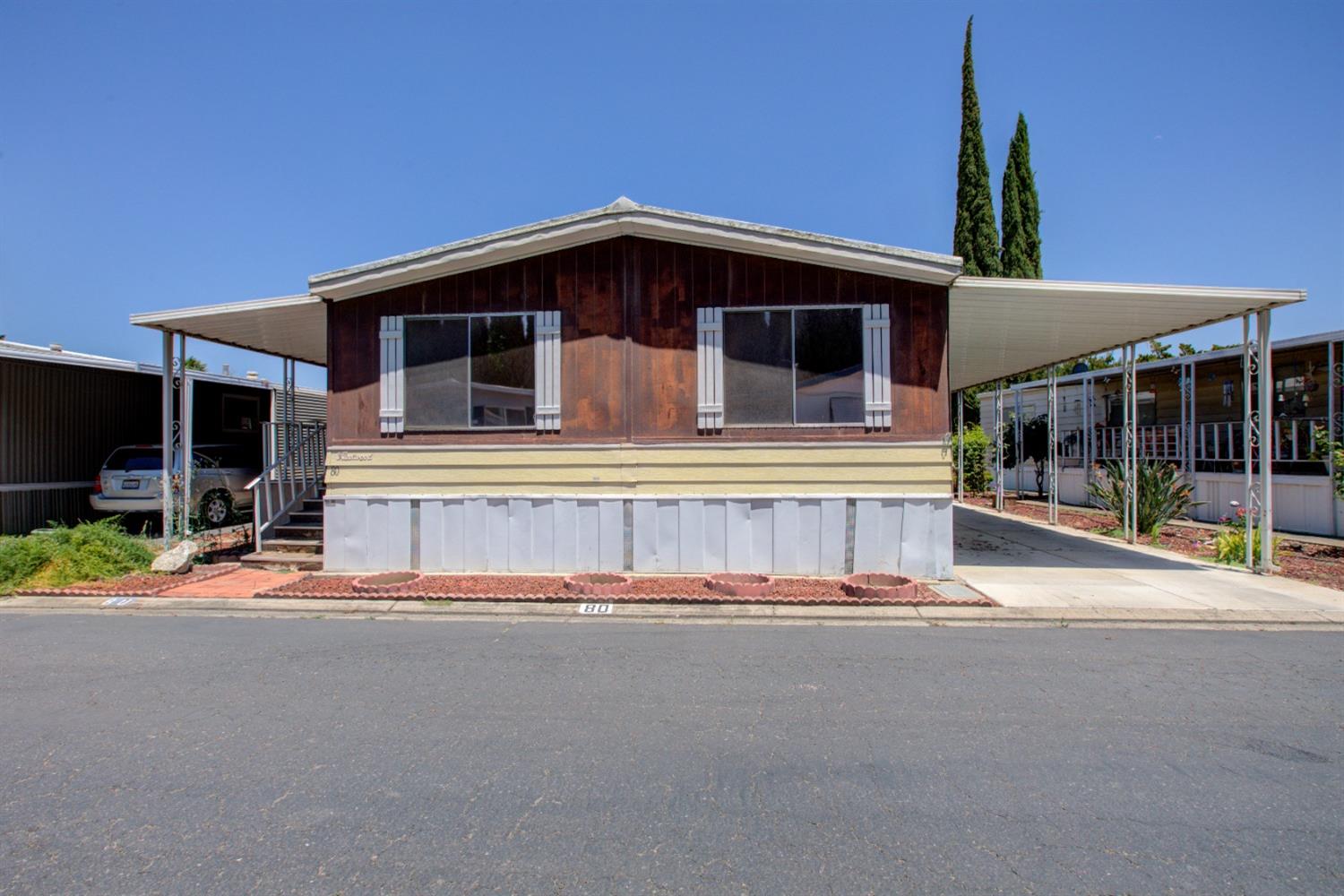 Detail Gallery Image 2 of 36 For 250 E Las Palmas Ave 80, Patterson,  CA 95363 - 2 Beds | 2 Baths