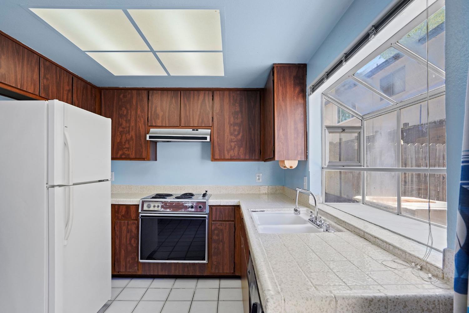 Coloma Road #4, Rancho Cordova, California image 14