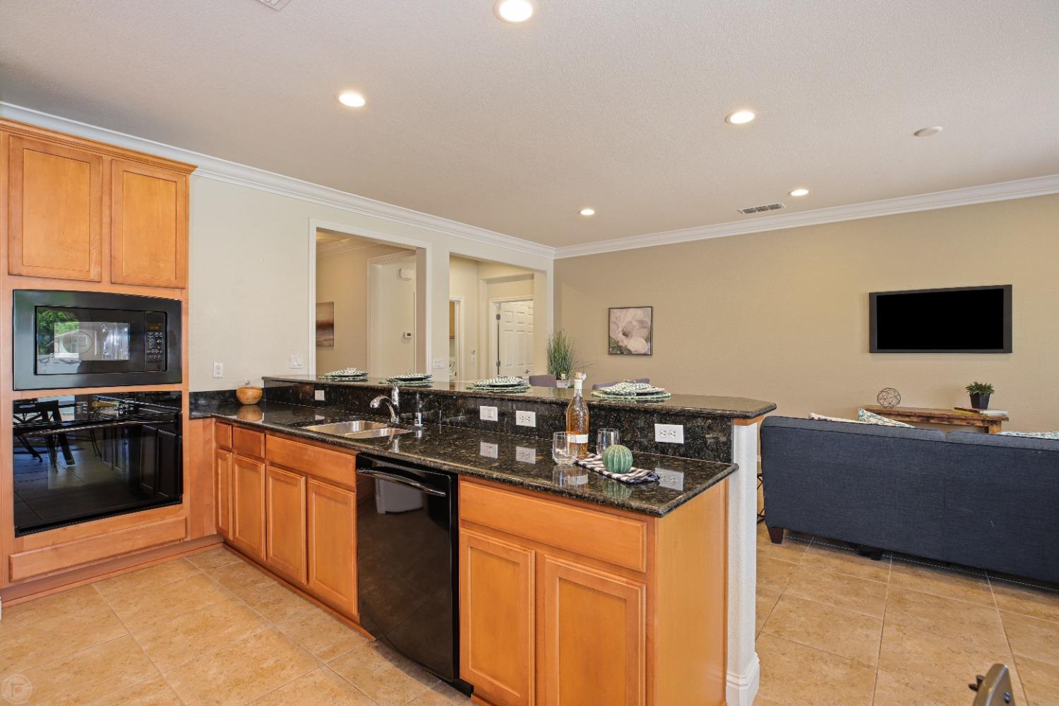 Detail Gallery Image 21 of 84 For 1535 Maple Valley St, Manteca,  CA 95336 - 2 Beds | 2 Baths