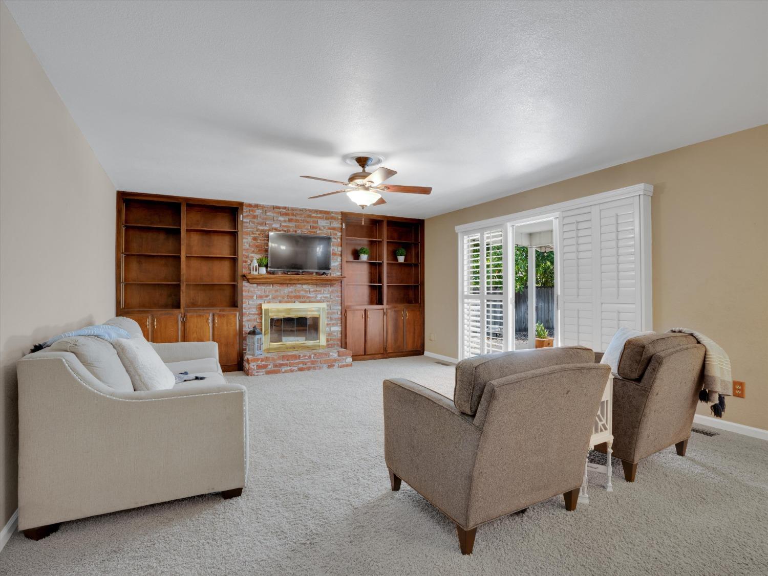 Detail Gallery Image 8 of 25 For 1708 Fernandes St, Modesto,  CA 95355 - 3 Beds | 2 Baths