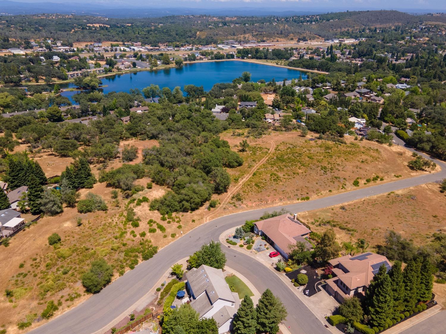 Plateau Circle, Cameron Park, California image 10