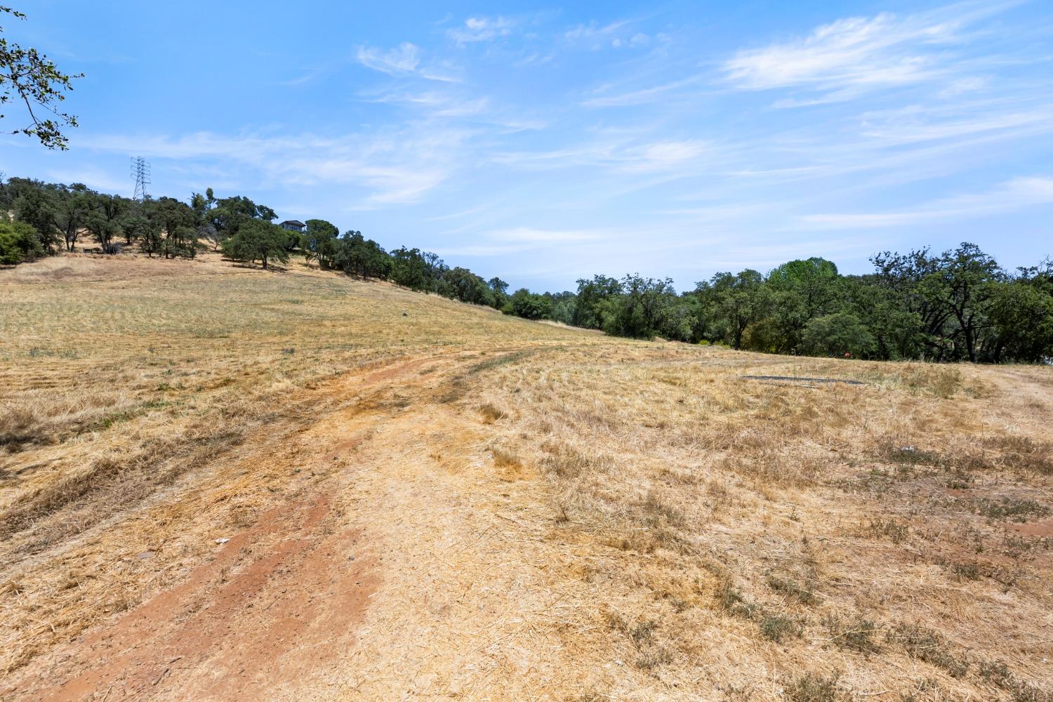 Detail Gallery Image 41 of 48 For 10355 Comstock Ln, Auburn,  CA 95603 - 4 Beds | 4/1 Baths