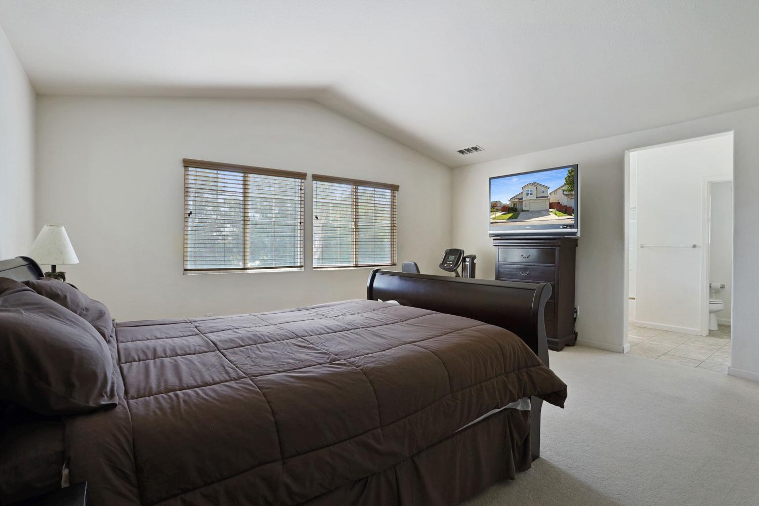 Detail Gallery Image 31 of 34 For 4478 Bonsai Ave, Tracy,  CA 95377 - 3 Beds | 2/1 Baths