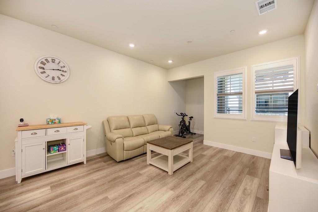 Detail Gallery Image 34 of 50 For 1661 Spring St #231,  Davis,  CA 95616 - 2 Beds | 2 Baths