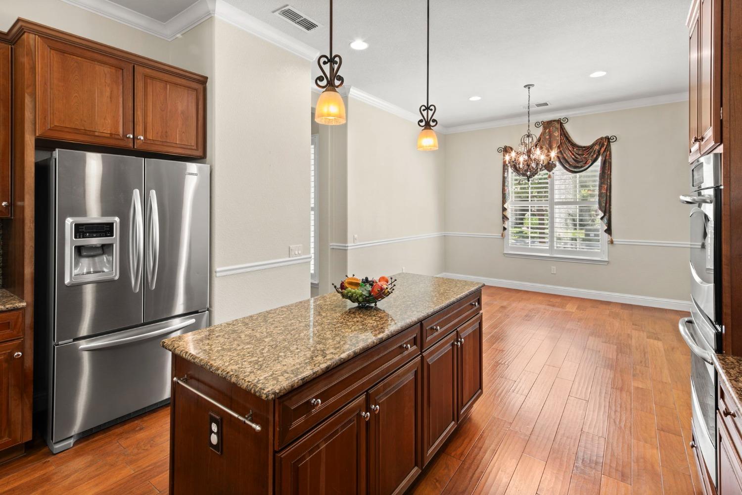 Detail Gallery Image 21 of 57 For 2081 Devonport Loop, Roseville,  CA 95747 - 2 Beds | 2 Baths