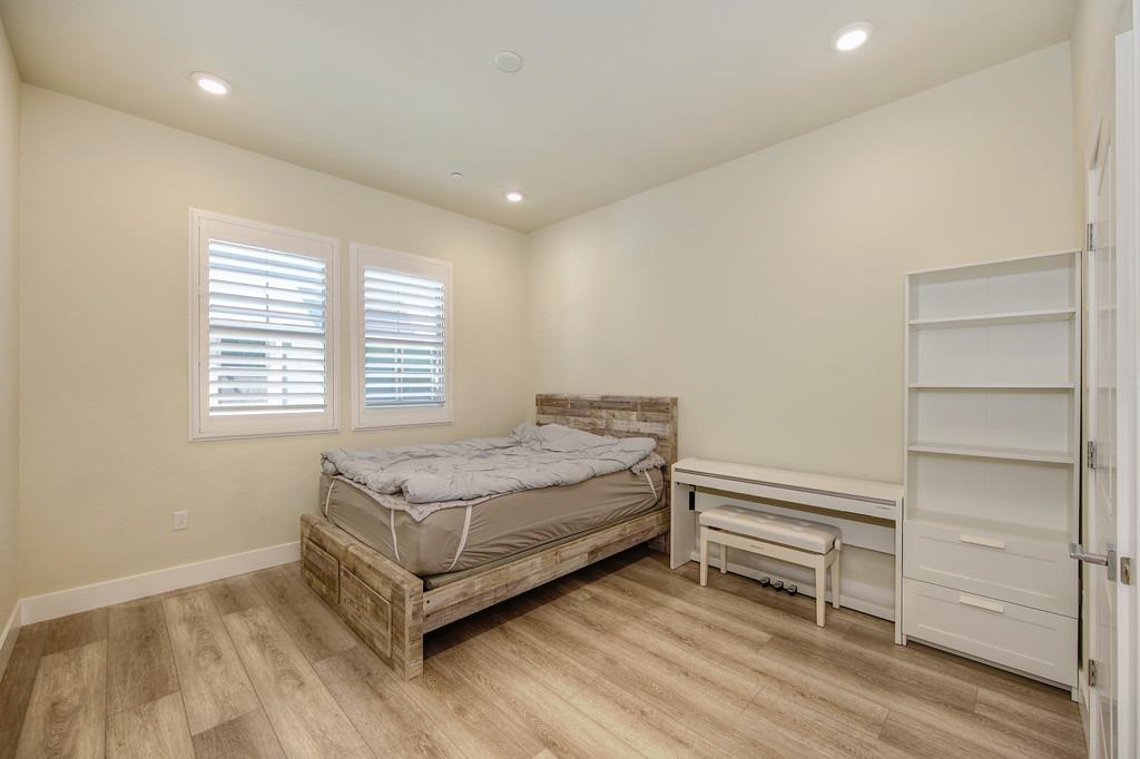 Detail Gallery Image 11 of 50 For 1661 Spring St #231,  Davis,  CA 95616 - 2 Beds | 2 Baths