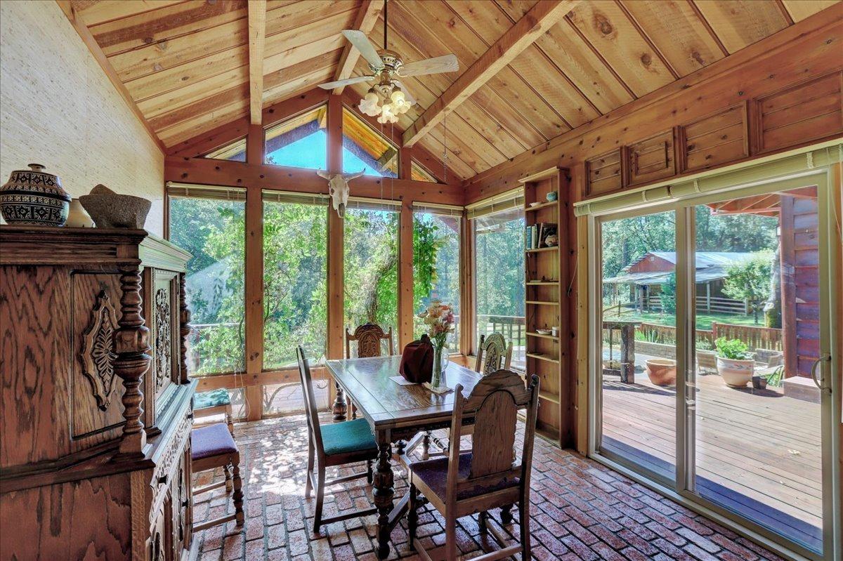 Detail Gallery Image 9 of 95 For 16357 Indian Flat Rd, Nevada City,  CA 95959 - 3 Beds | 3 Baths