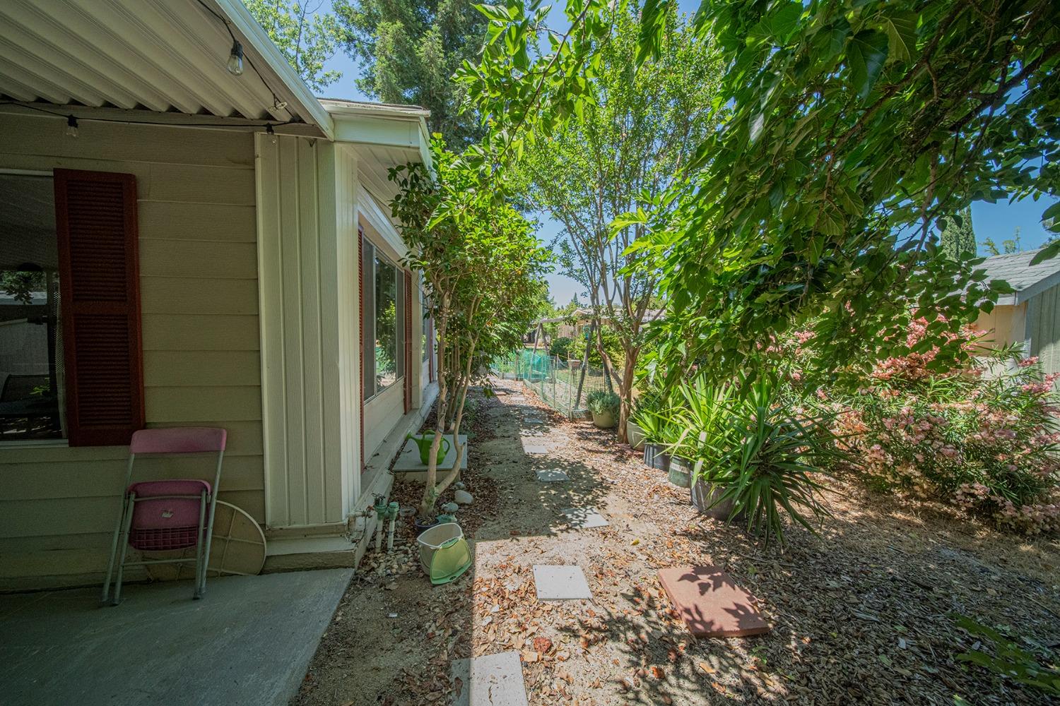 Detail Gallery Image 31 of 31 For 6704 Alden Ln, Citrus Heights,  CA 95621 - 2 Beds | 2 Baths