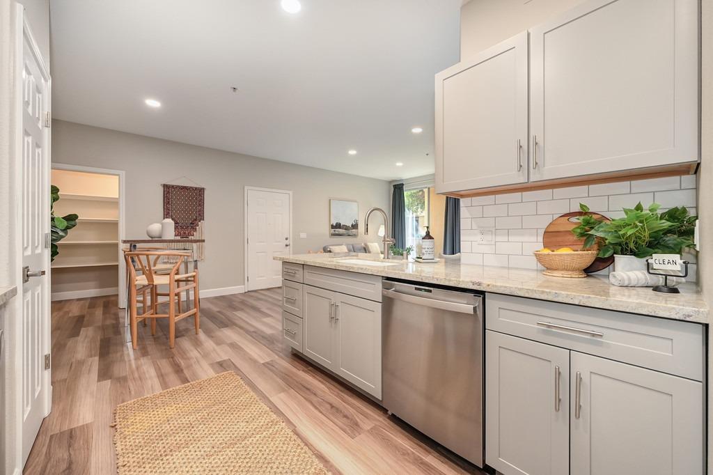 Gibson Drive #1514, Roseville, California image 23