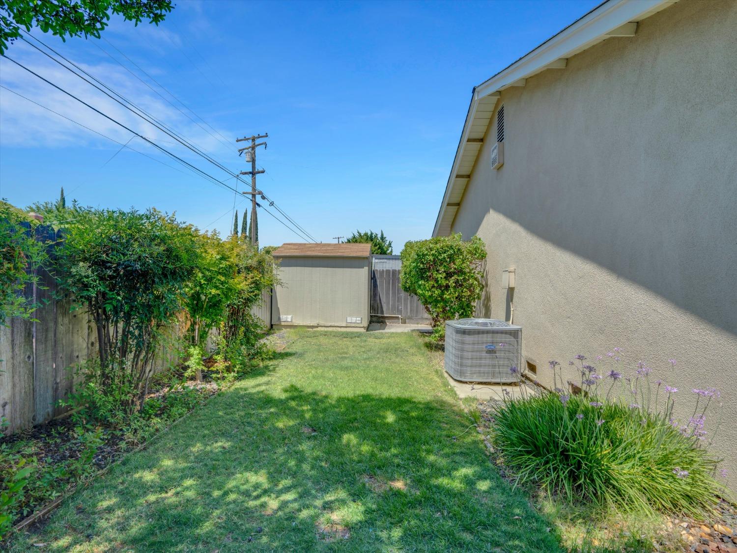 Detail Gallery Image 24 of 25 For 1708 Fernandes St, Modesto,  CA 95355 - 3 Beds | 2 Baths