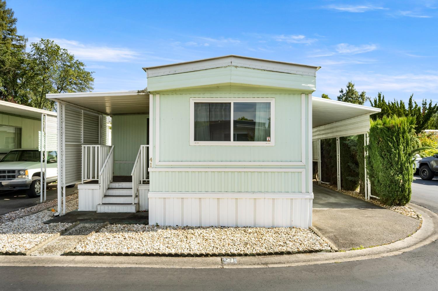 Detail Gallery Image 2 of 19 For 6525 Sunrise 41, Citrus Heights,  CA 95610 - 2 Beds | 1 Baths