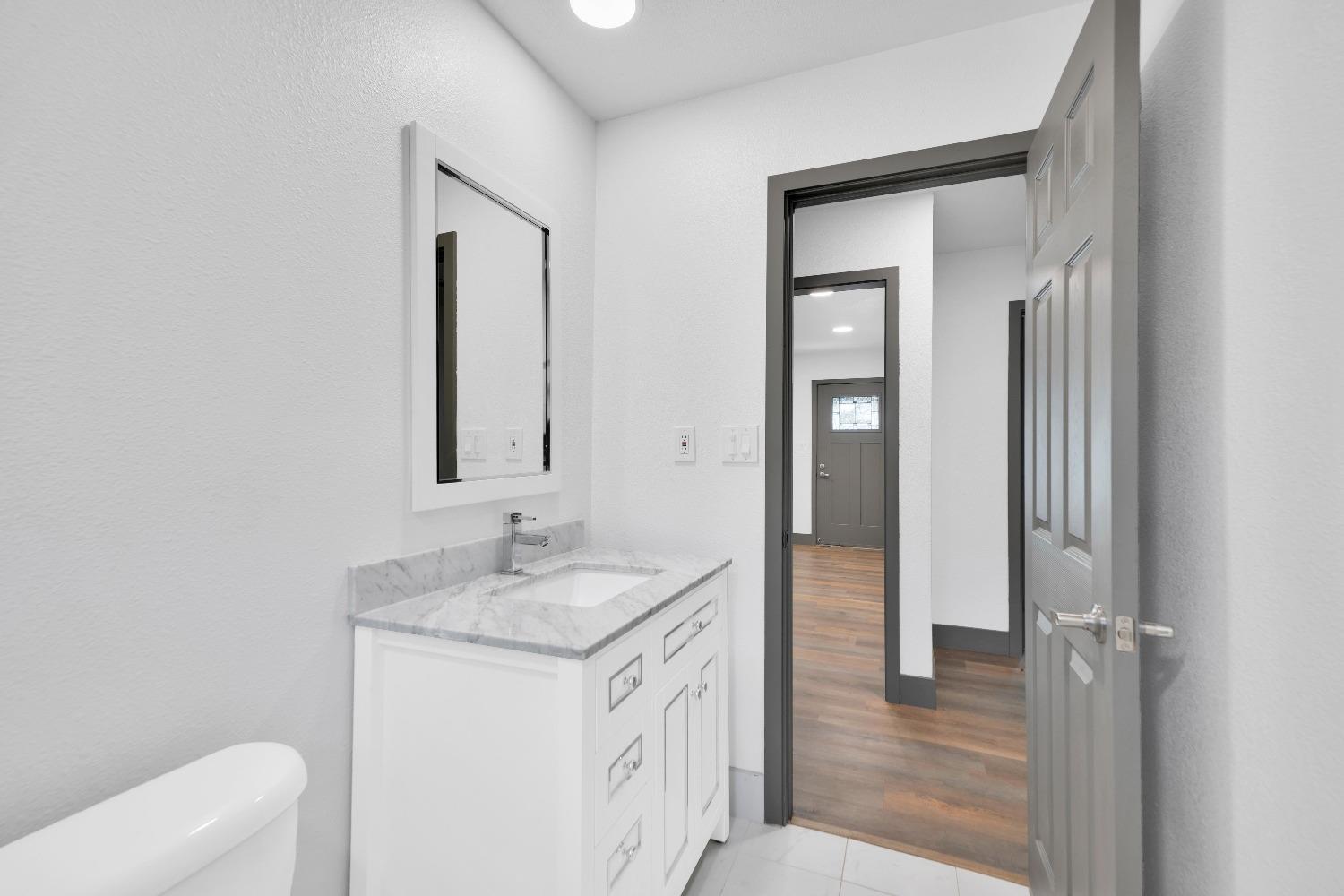 Detail Gallery Image 22 of 42 For 7421 Circle Pkwy, Sacramento,  CA 95823 - 3 Beds | 2 Baths