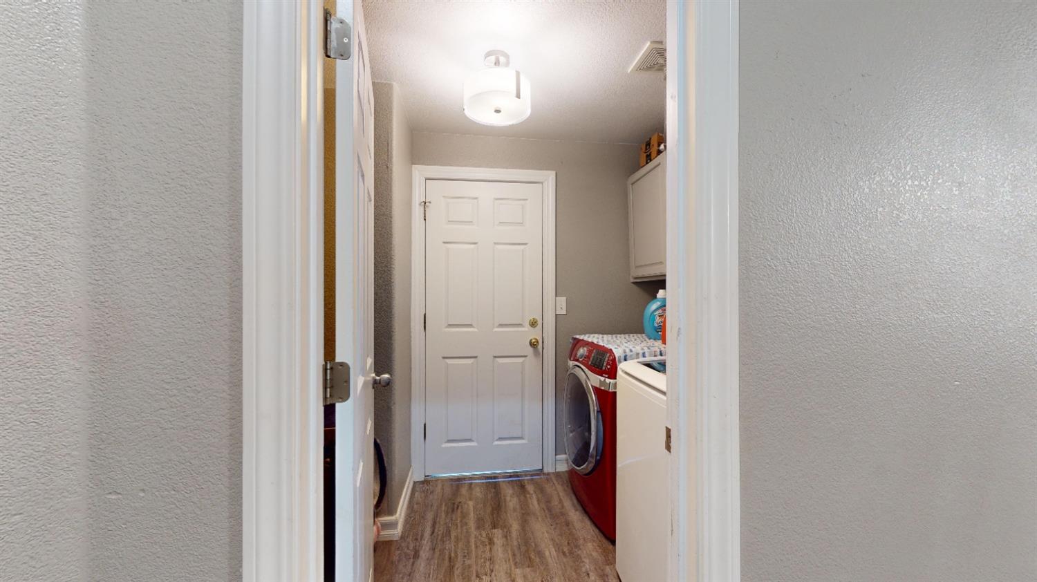 Detail Gallery Image 18 of 32 For 605 Roadrunner Dr, Patterson,  CA 95363 - 5 Beds | 2/1 Baths