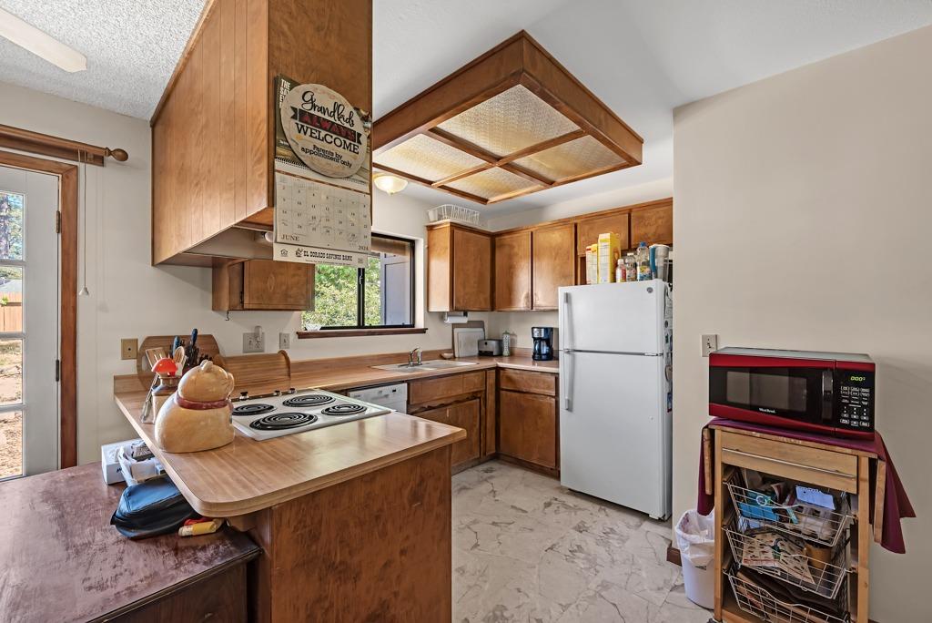 Detail Gallery Image 13 of 29 For 363 Jane Dr, Placerville,  CA 95667 - 2 Beds | 1 Baths