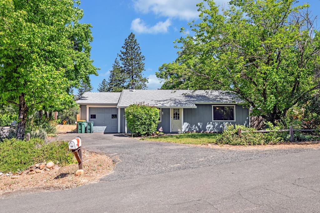 Detail Gallery Image 1 of 29 For 363 Jane Dr, Placerville,  CA 95667 - 2 Beds | 1 Baths