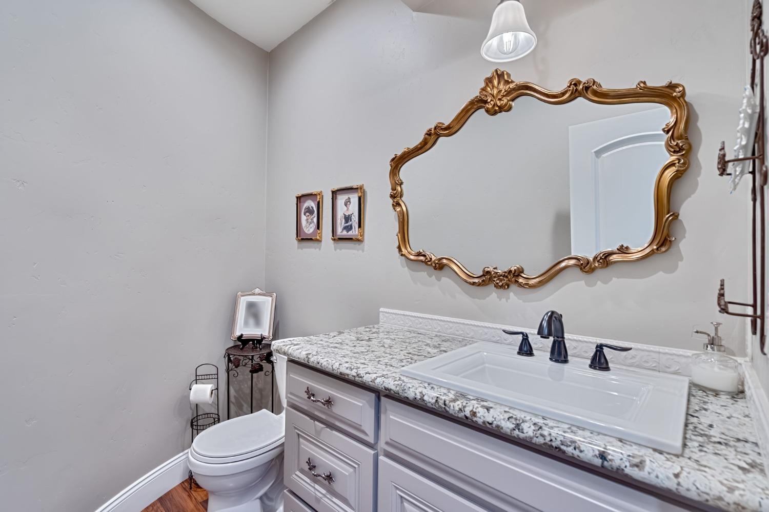 Detail Gallery Image 23 of 90 For 8670 Fruitwood Ct, Fair Oaks,  CA 95628 - 4 Beds | 3/1 Baths