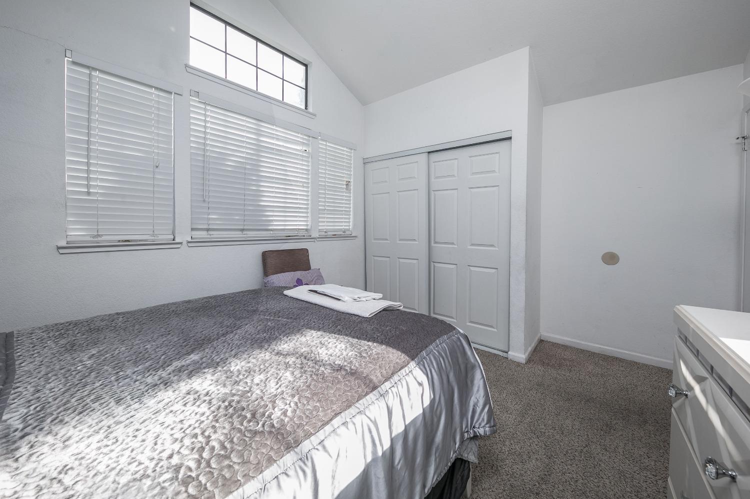 Detail Gallery Image 12 of 49 For 6602 Everest Ave, Stockton,  CA 95210 - 3 Beds | 2 Baths